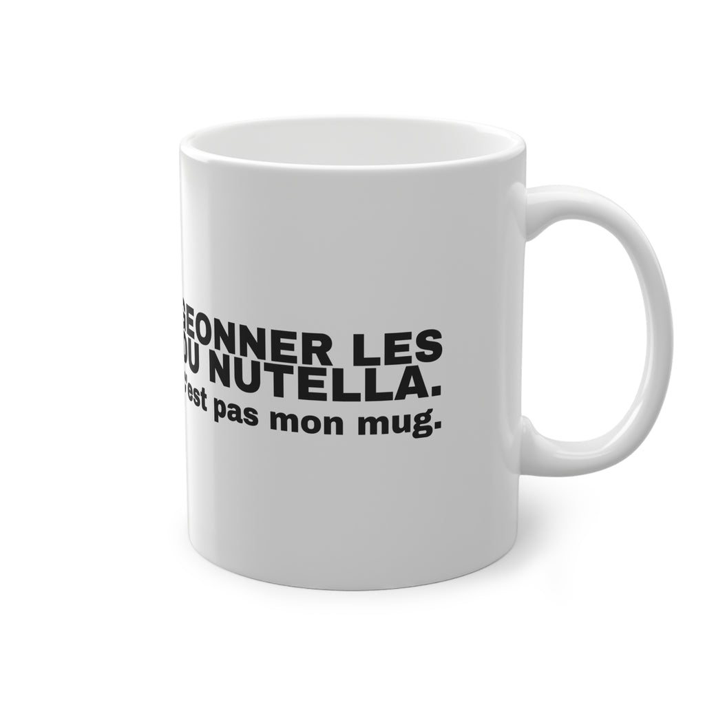 J'AIME ME BADIGEONNER LES PARTIES AVEC DU NUTELLA.