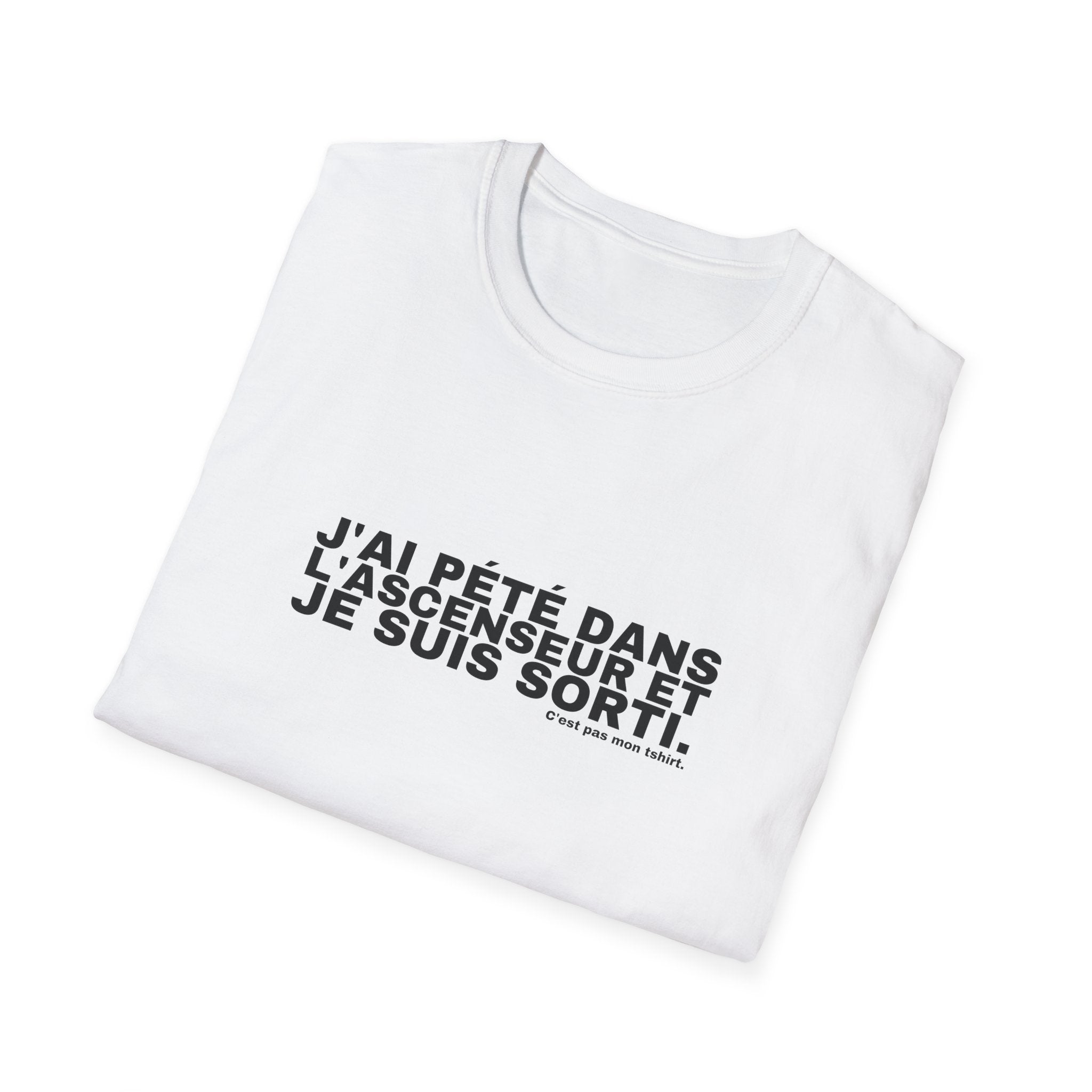 J'AI PÉTÉ DANS L'ASCENSEUR ET JE SUIS SORTI.