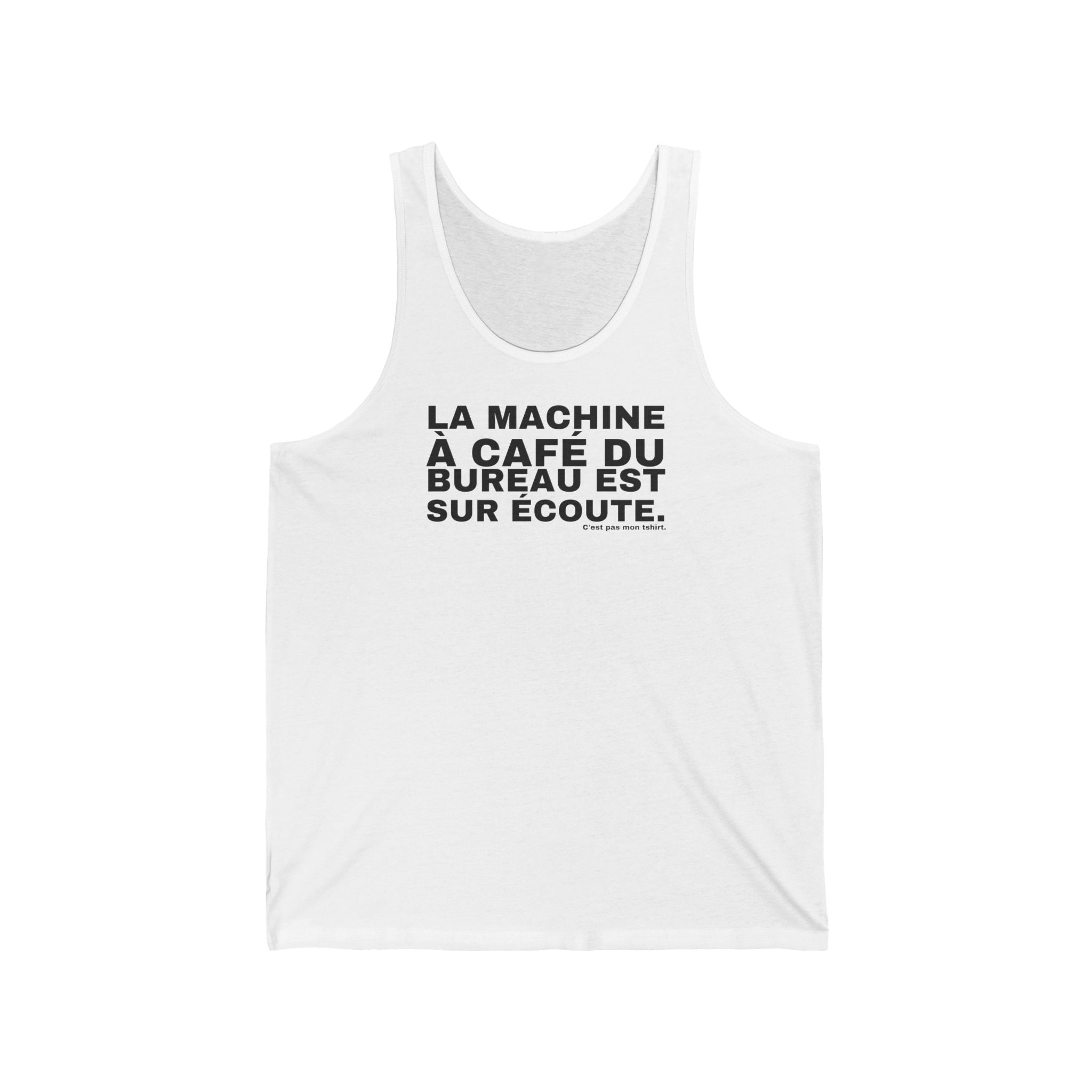 LA MACHINE À CAFÉ DU BUREAU EST SUR ÉCOUTE.