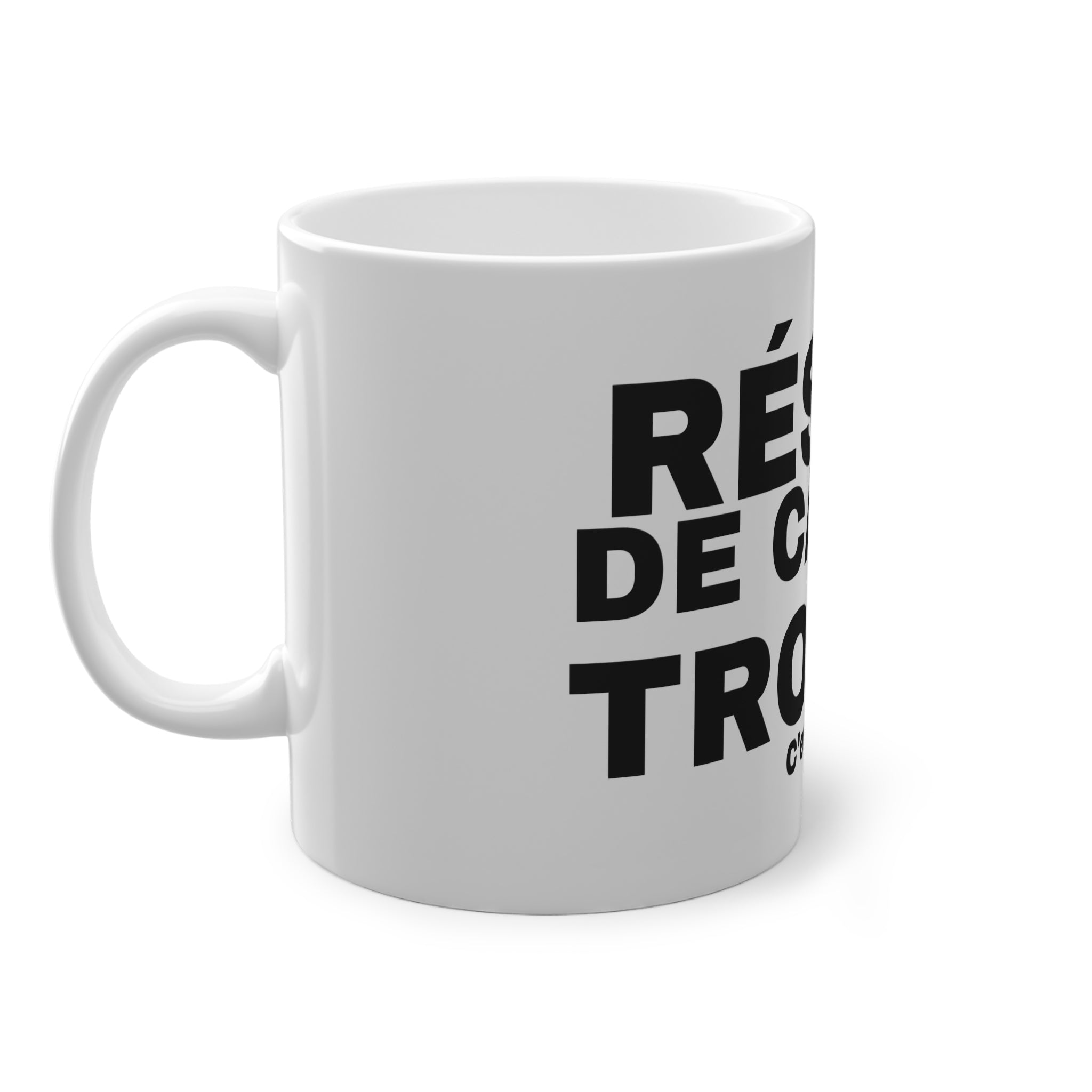 RÉSIDU DE CAPOTE TROUÉE.