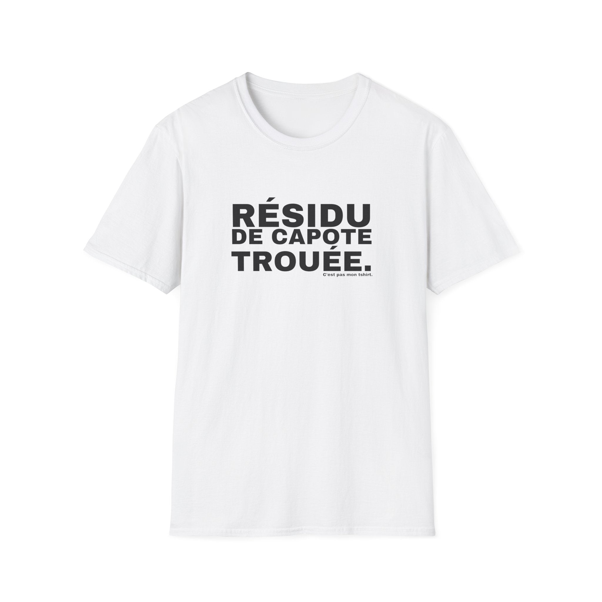 RÉSIDU DE CAPOTE TROUÉE.