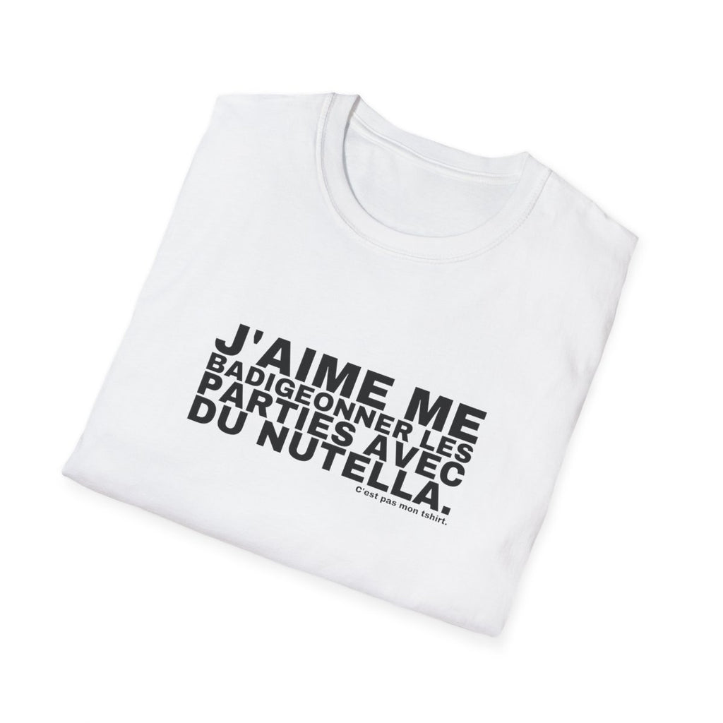 J'AIME ME BADIGEONNER LES PARTIES AVEC DU NUTELLA.